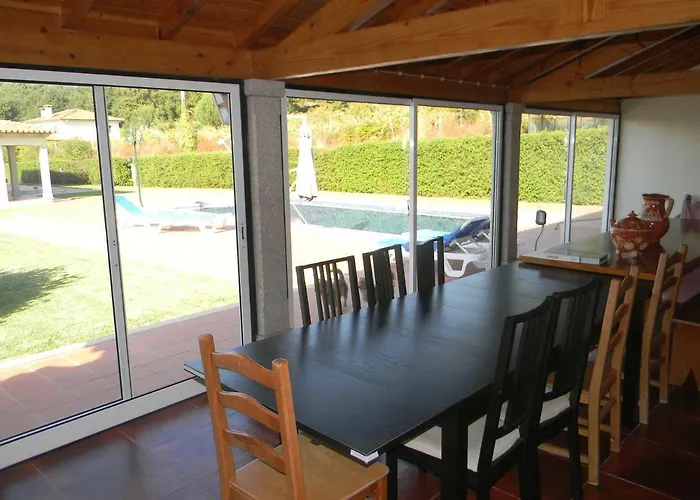 Casa Estrada Da Guia * Βιάνα ντο Καστέλο