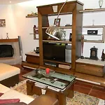 Casa Estrada Da Guia Penzion *