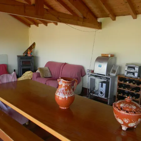 Casa Estrada Da Guia