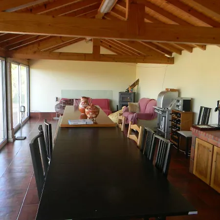 Casa Estrada Da Guia بيت ضيافة *
