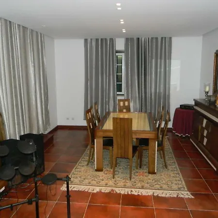 Casa Estrada Da Guia فيانا دو كاستيلو
