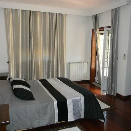 Casa Estrada Da Guia