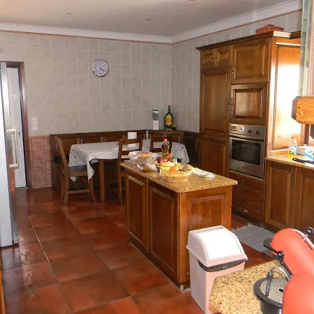 Casa de hóspedes Casa Estrada Da Guia