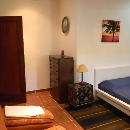 Casa Estrada Da Guia