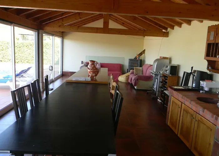 Casa Estrada Da Guia