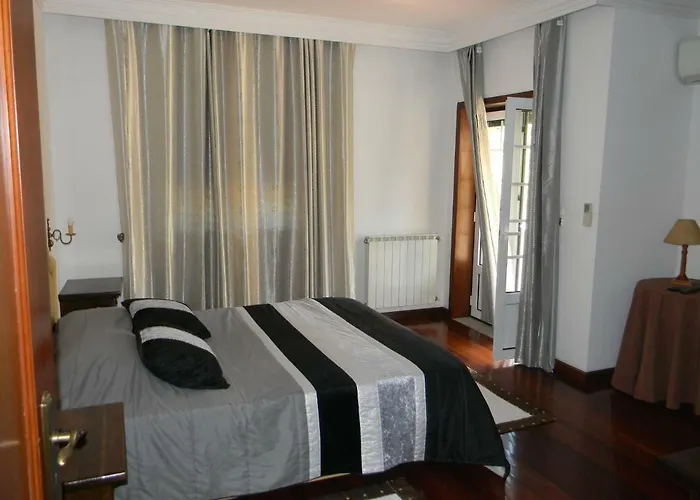 Casa Estrada Da Guia